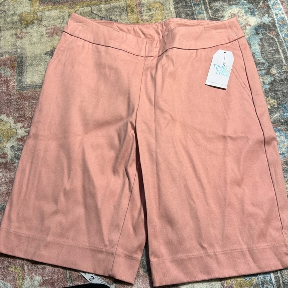 Time and Tru stretch Mid-Rise TT pull on Bermuda pink Sz‎ S (4-6) new